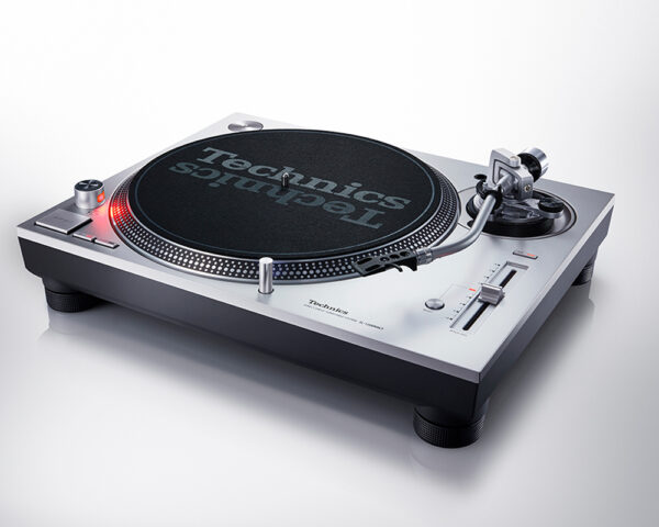 Technics SL1200 mk7 Trequarti