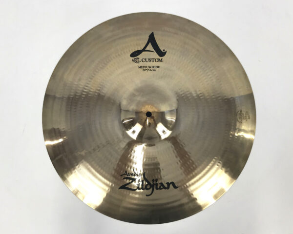 zildjian a custom medium ride 20 frontale