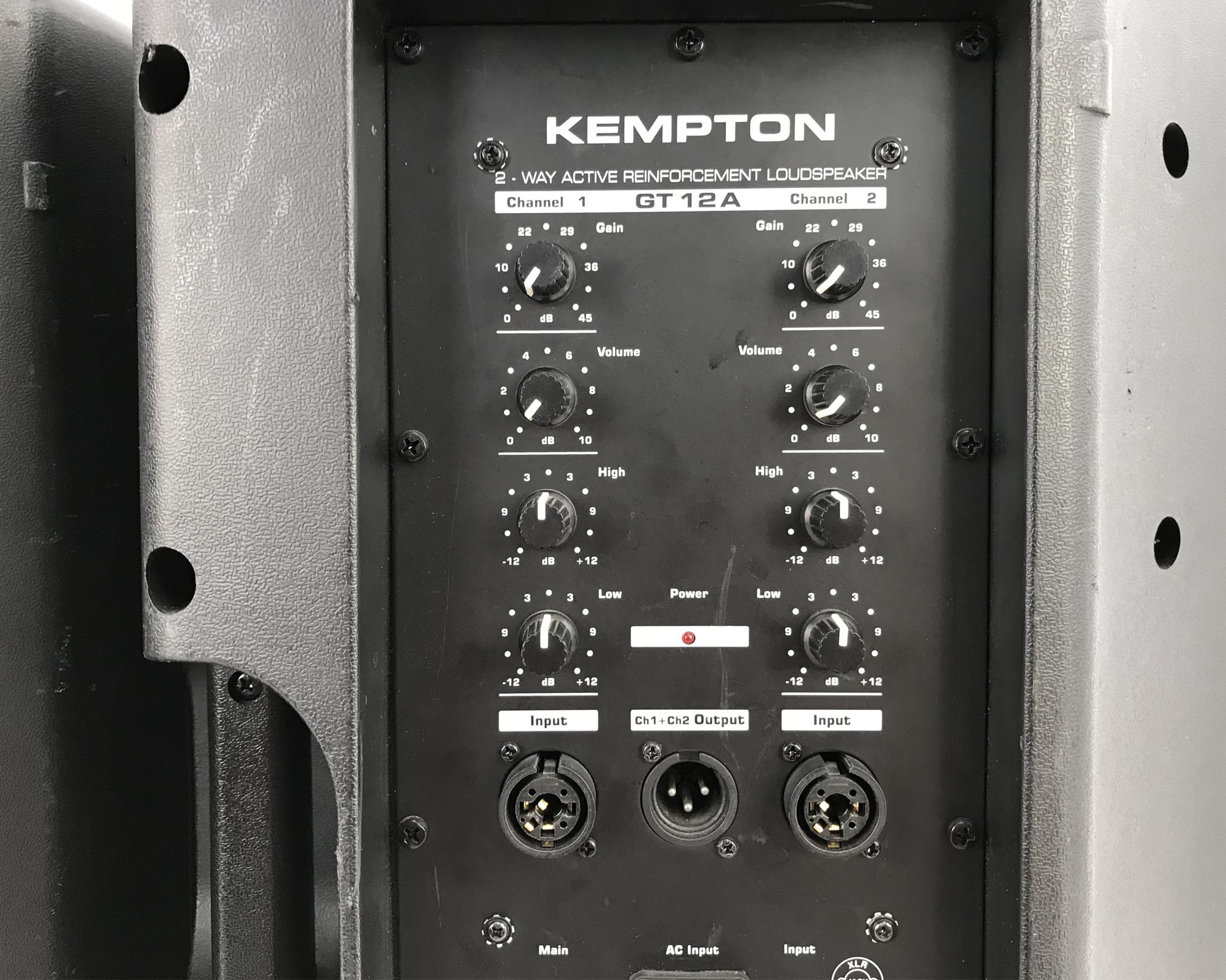 Kempton GT12a coppia dettaglio retro