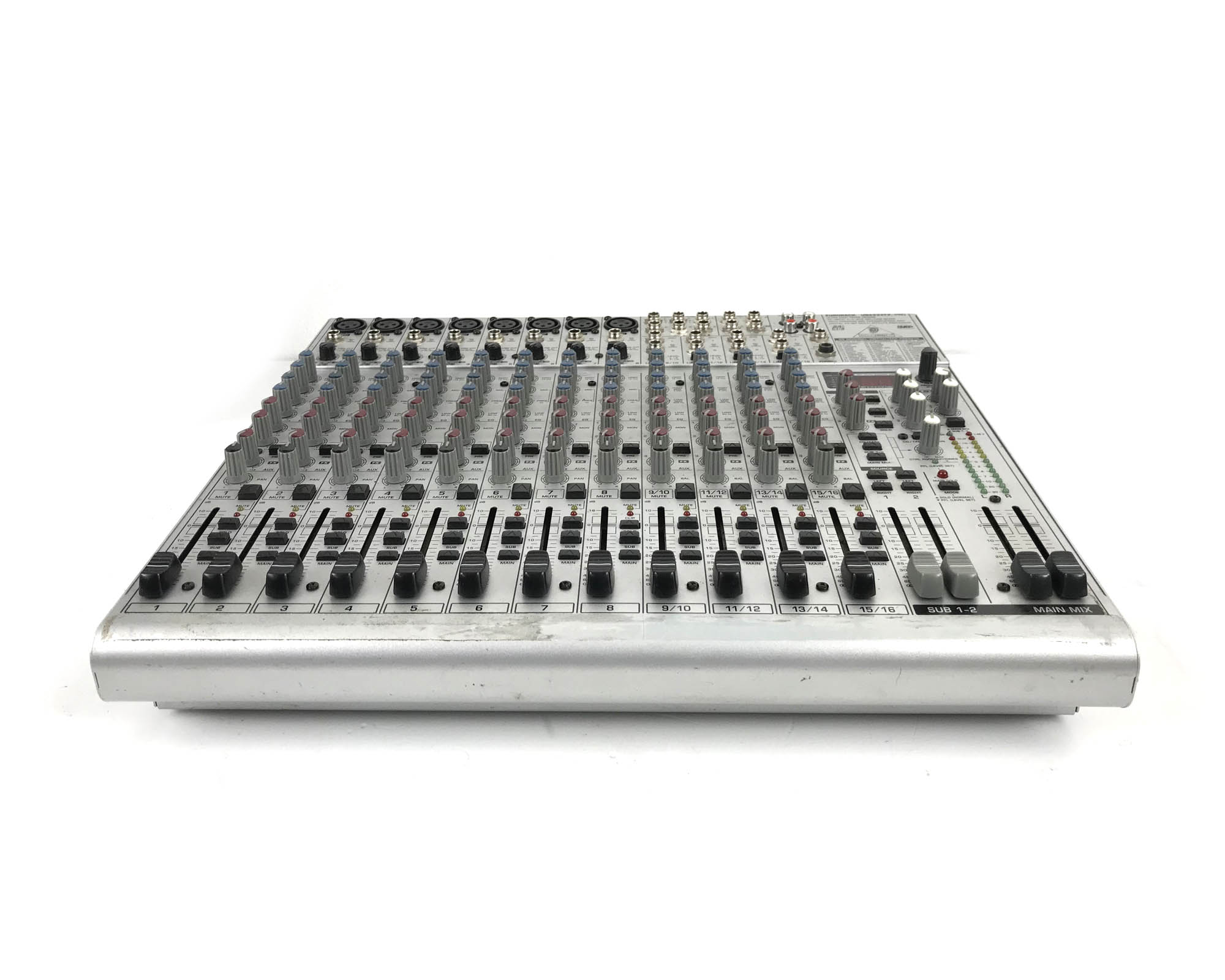 behringer ub2222fx-pro usato davanti
