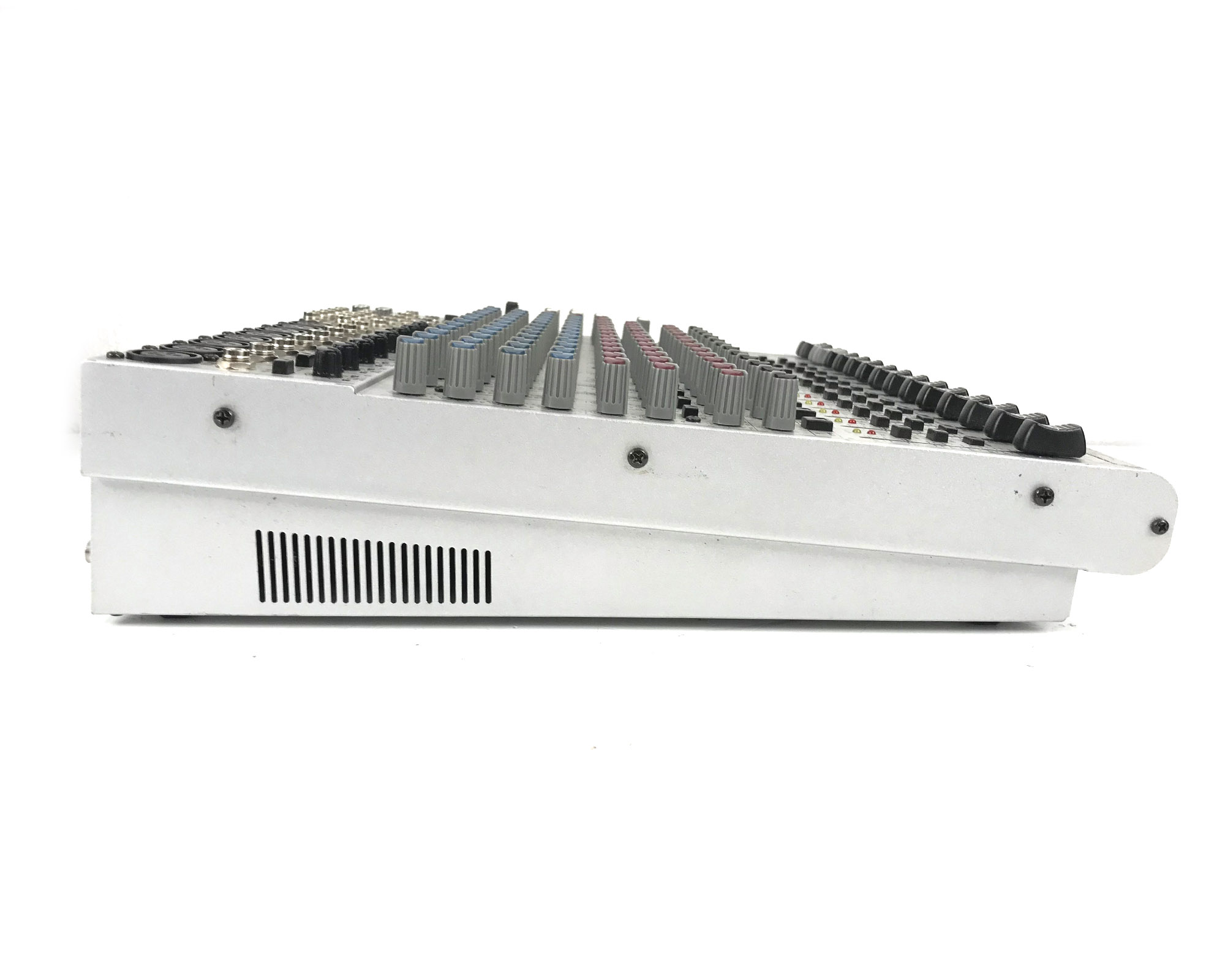 behringer ub2222fx-pro usato laterale sx